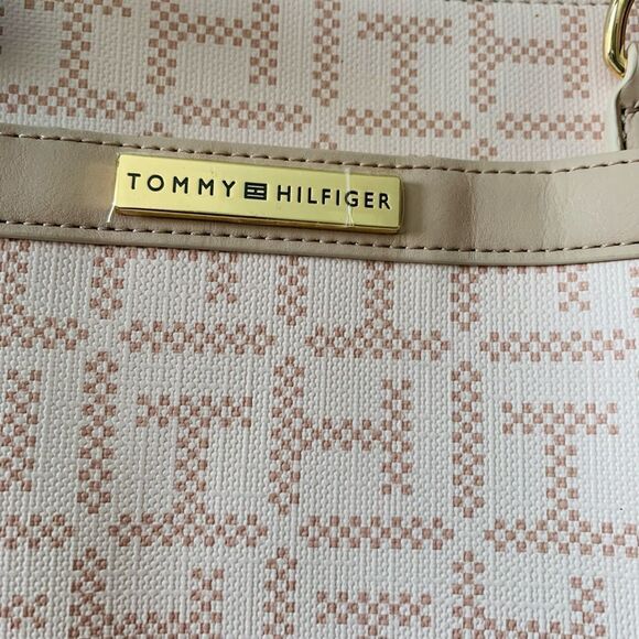 NEW TOMMY HILFIGER LARGE GEOMETRIC SHOULDER TOTE BAG - Picture 3 of 8